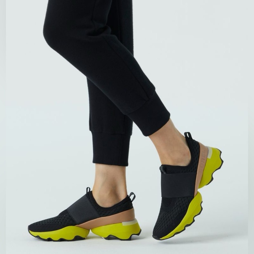 Sorel Kinetic Impact Strap Sneaker